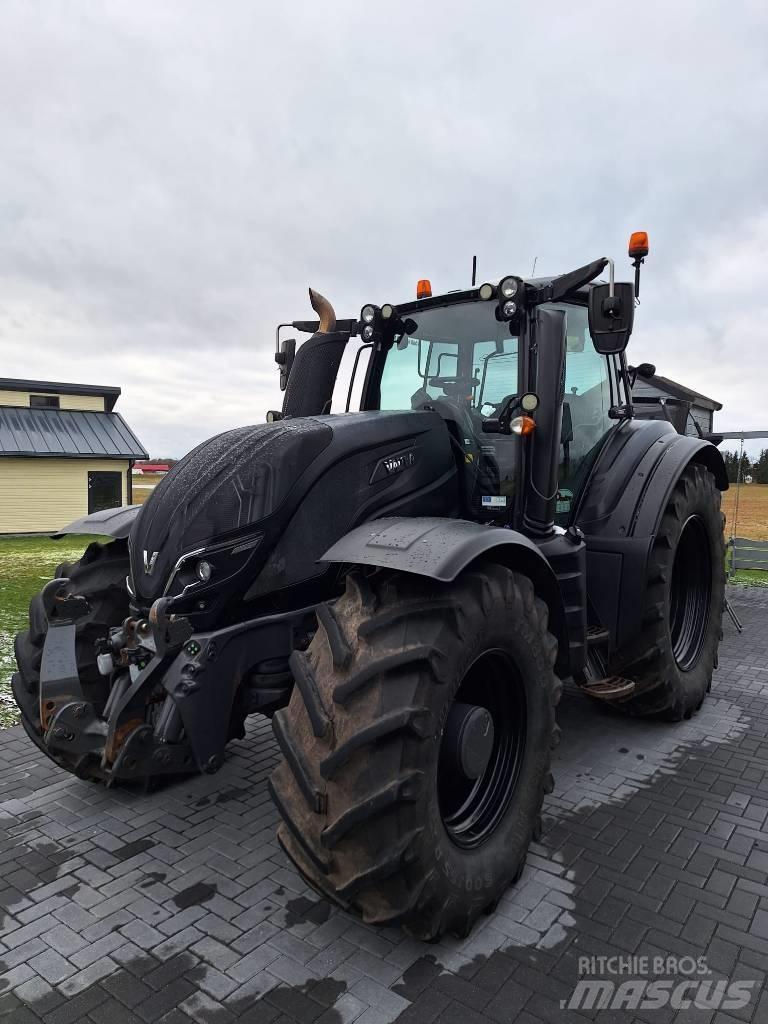 Valtra T 254 Трактори