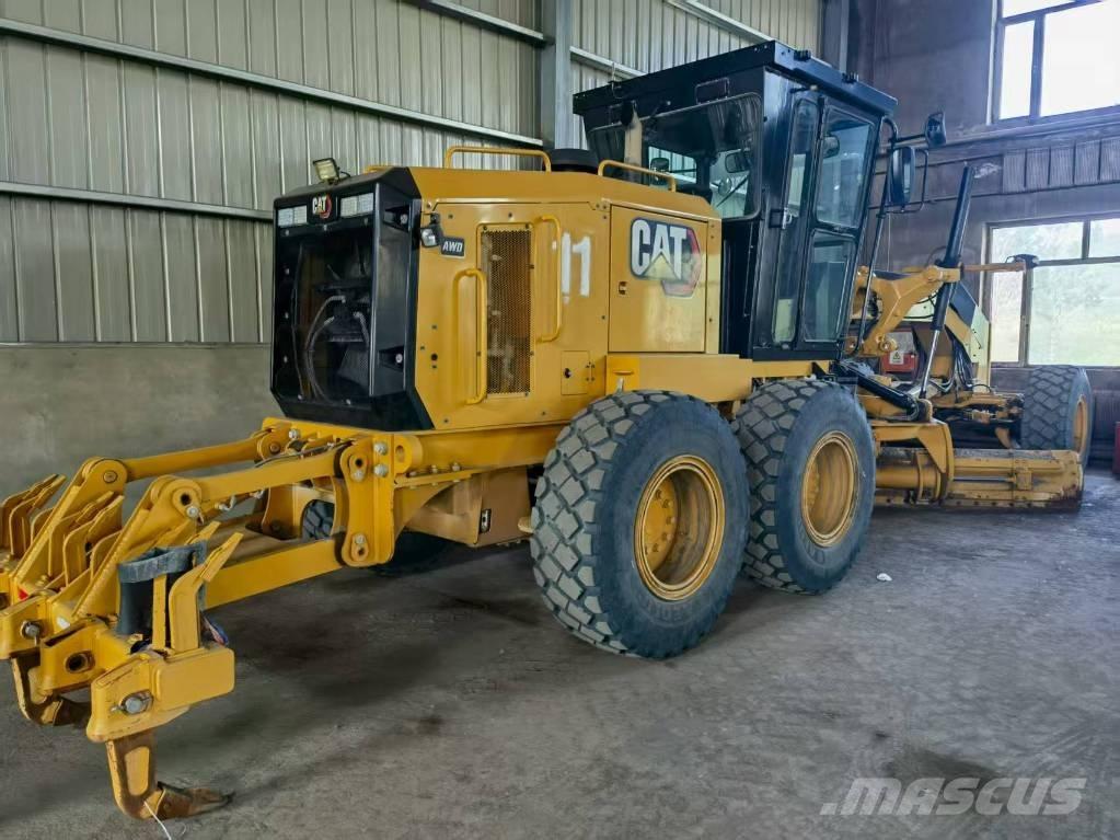 CAT 140 GC Грейдери