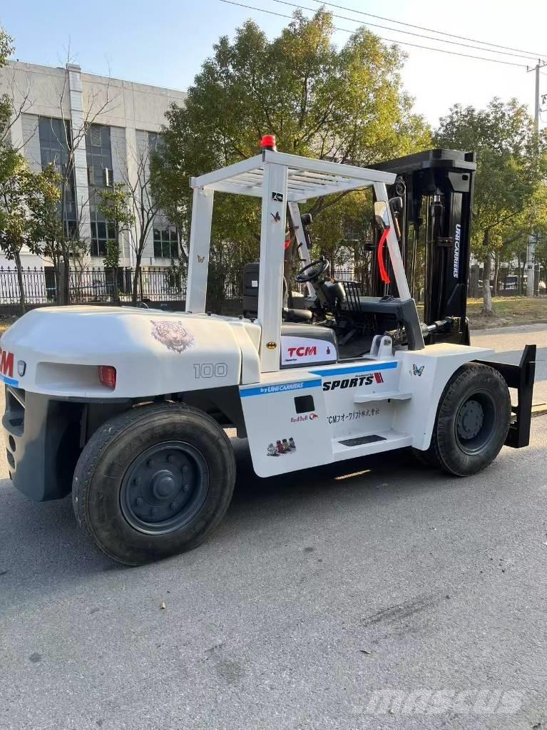 TCM FD 100 Дизелови камиони