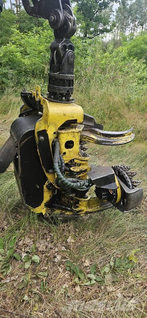 John Deere 1070e Харвестери
