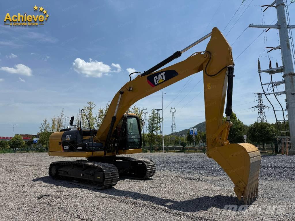 CAT 320 D2 Верижен екскаватор