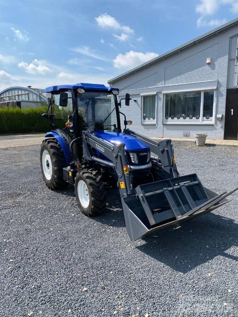Lovol M404C Компактни трактори