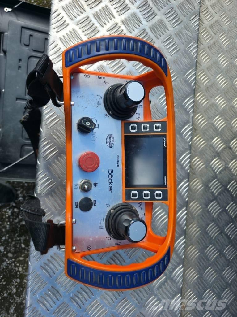 Böcker AHK 36/2400 Други кранове/вишки