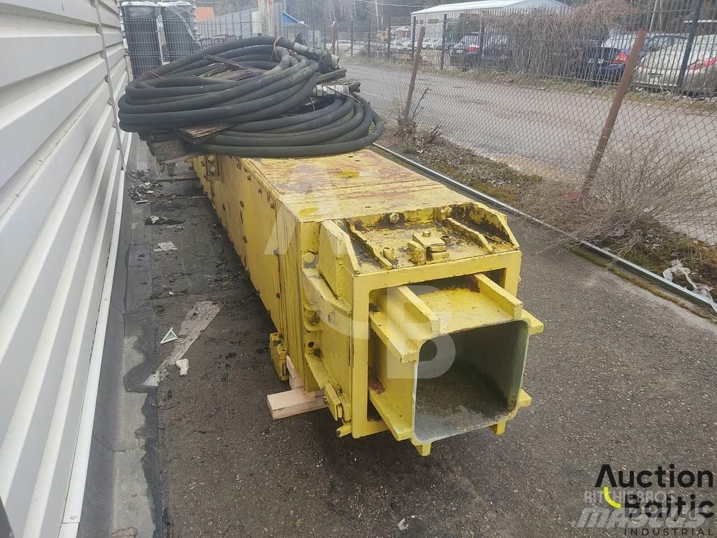 Delmag HB 30 Тръбополагащи булдозери