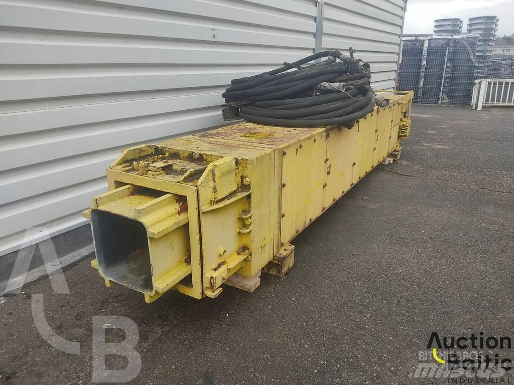 Delmag HB 30 Тръбополагащи булдозери