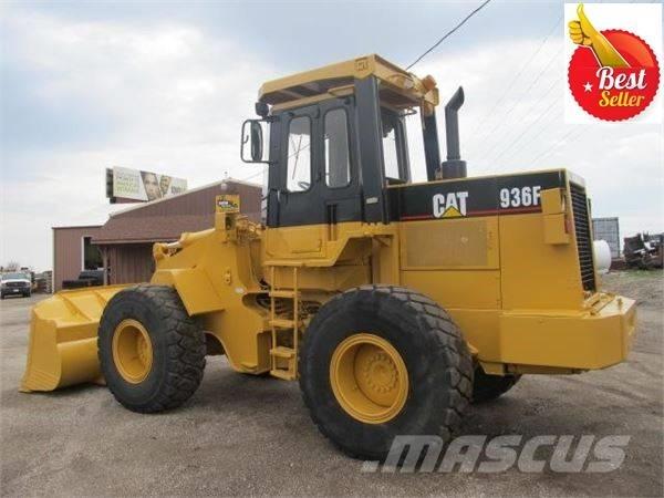 CAT 936 F Колесни товарачи