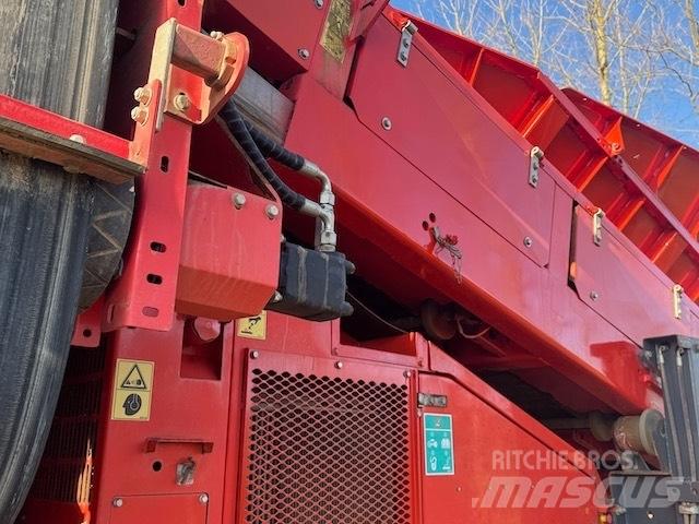 Terex Finlay 883+ Пресяващи и Сортиращи