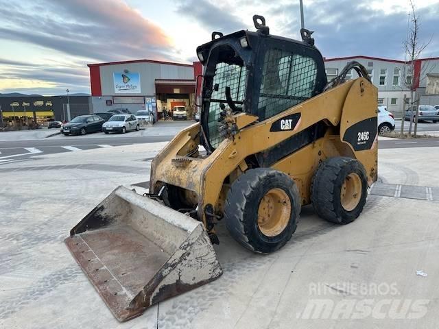 CAT 246 C Мини товарачи
