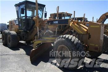 CAT 140K Грейдери