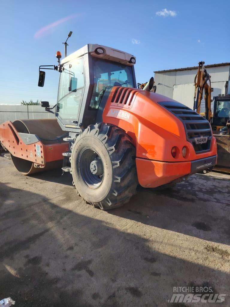 Hamm H13 Еднобарабанни ролки
