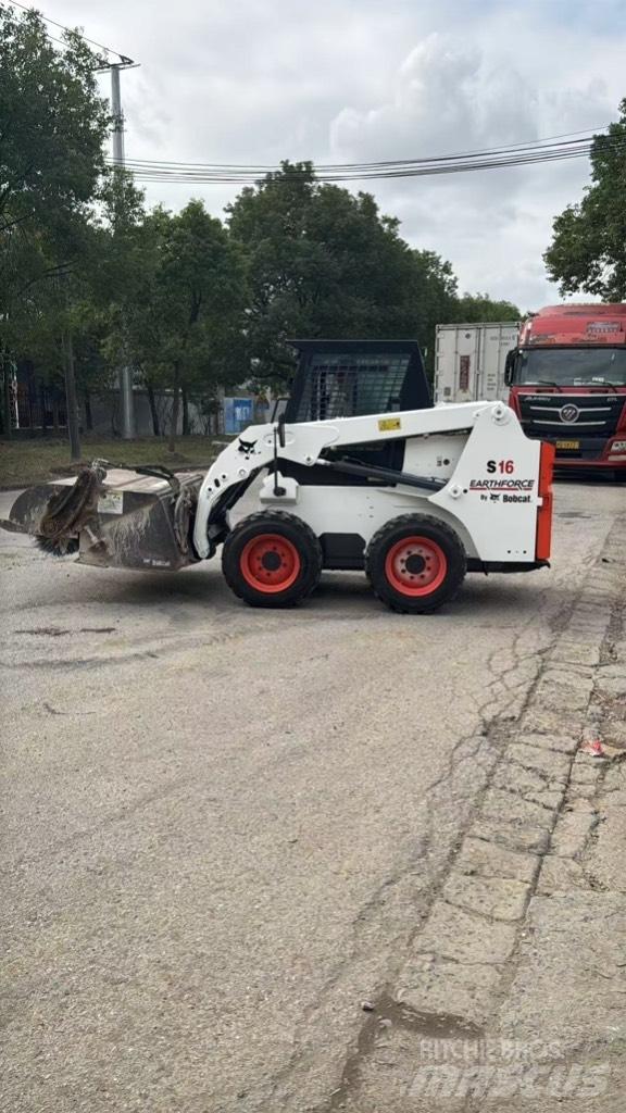 Bobcat S 16 Мини товарачи
