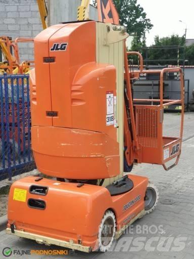 JLG Toucan 1100 Съчленени стрелови подемници