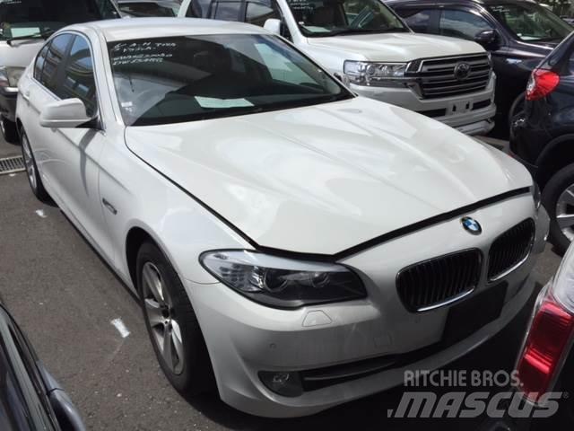 BMW 528i Коли