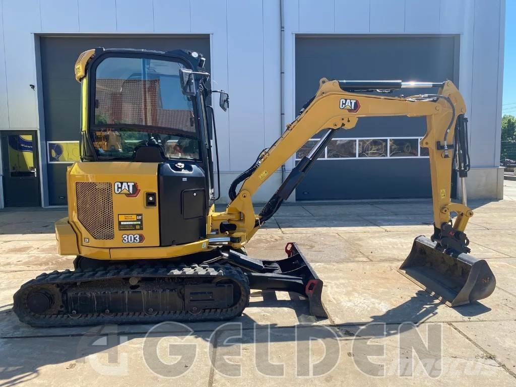 CAT 303 - 3 Buckets Мини екскаватори < 7 т