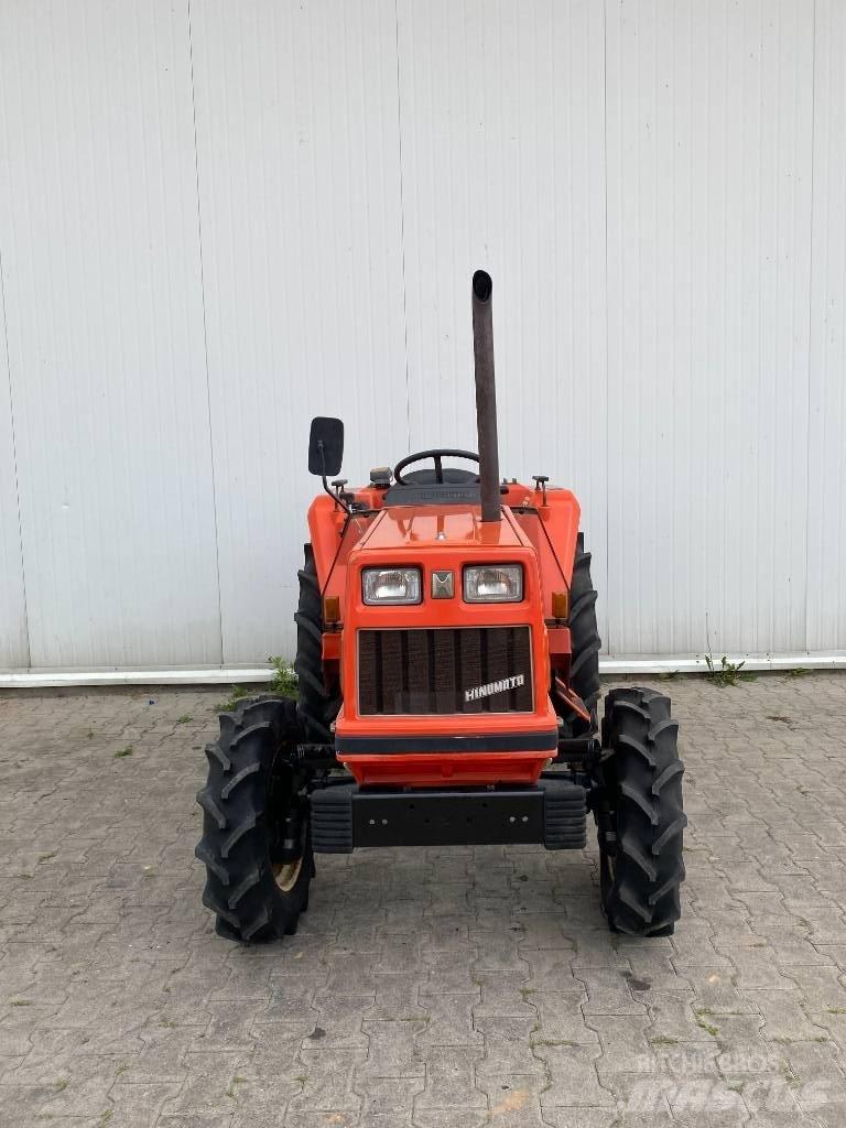 Hinomoto N249 Компактни трактори
