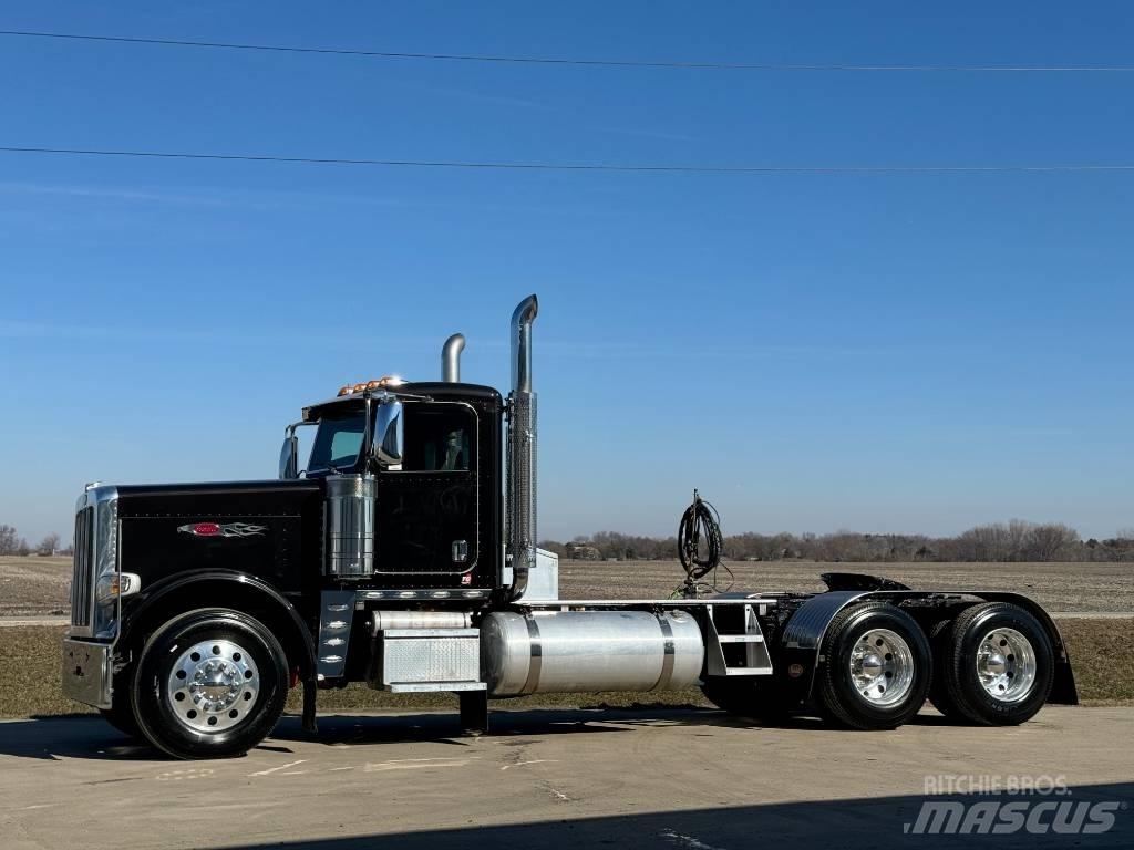 Peterbilt 389 Влекачи