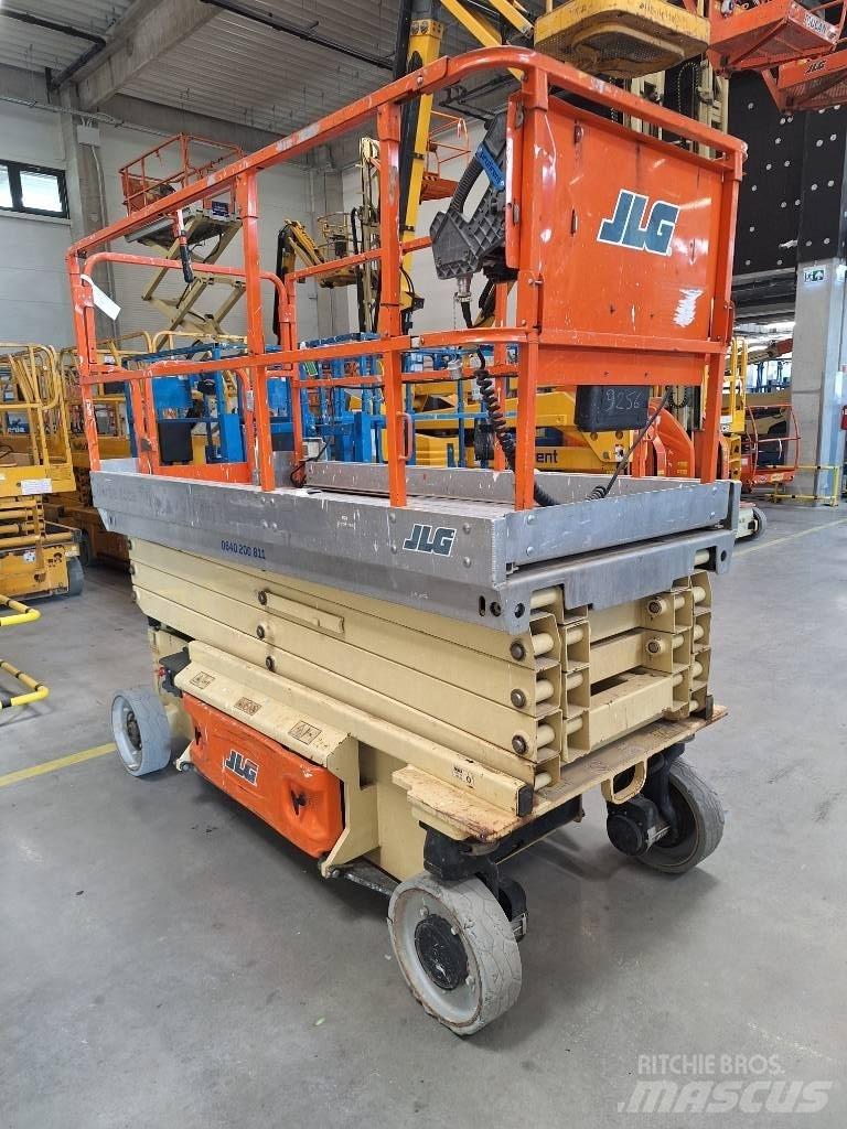 JLG 2646 ES Ножични работни платформи
