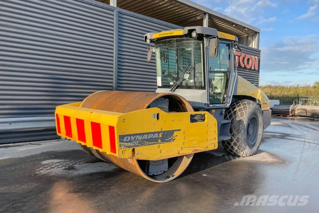 Dynapac CA3500D Еднобарабанни ролки

