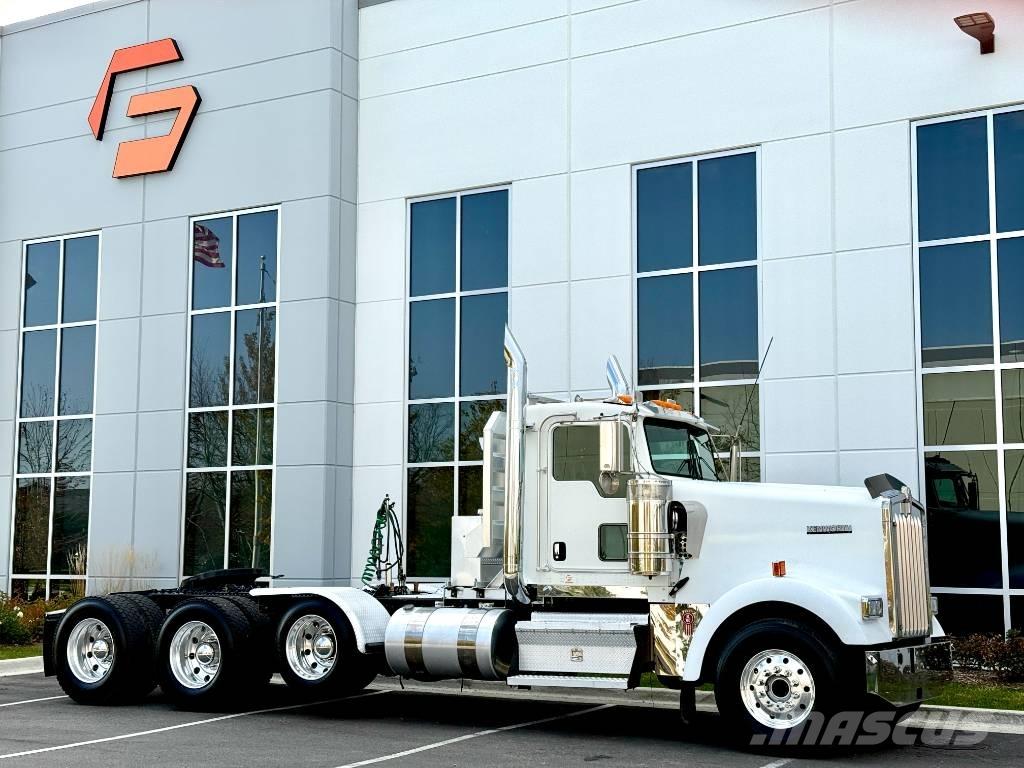 Kenworth W 900 Влекачи