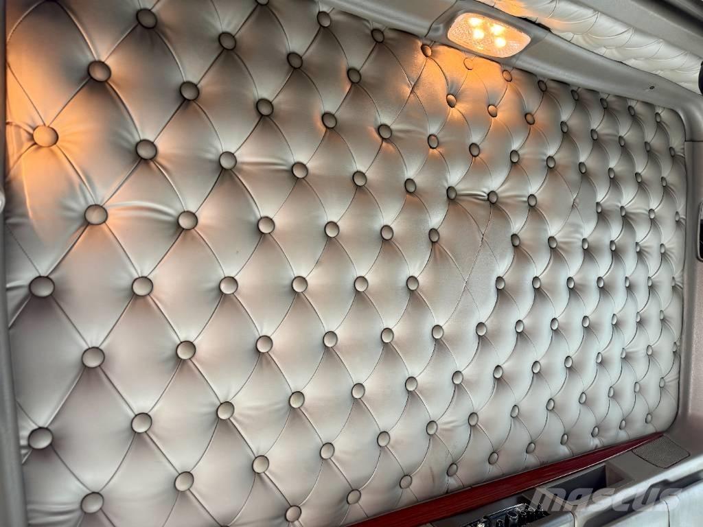 Kenworth W 900 Влекачи