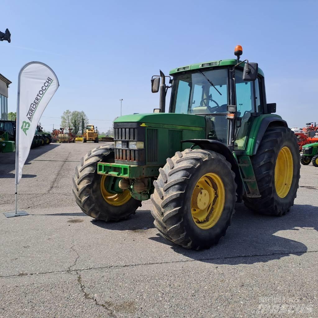 John Deere 6910 Трактори