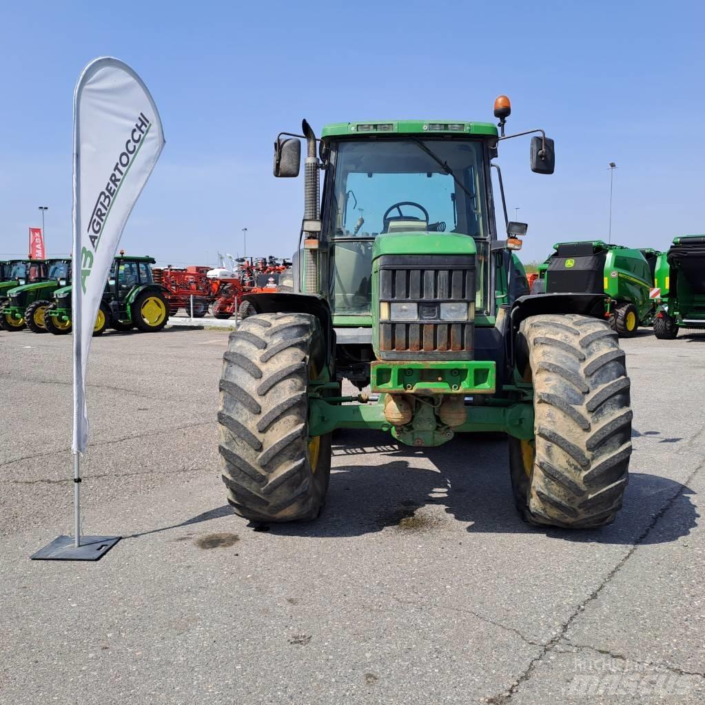 John Deere 6910 Трактори