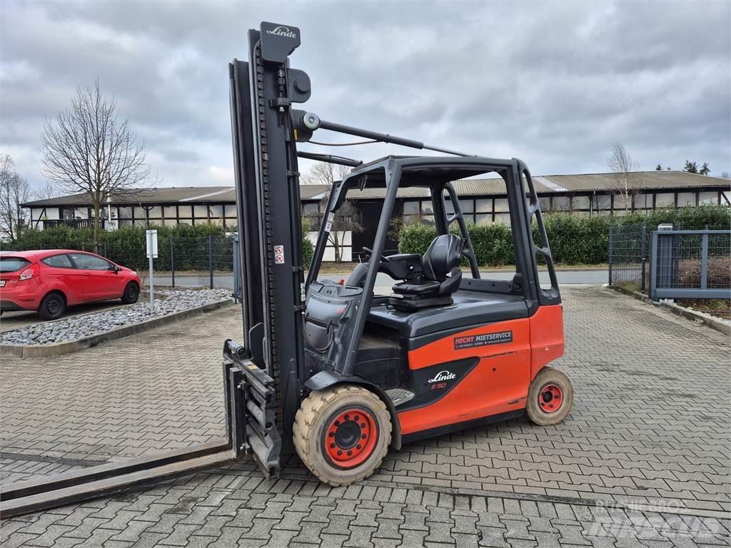 Linde E50HL Електрически вилични кари-повдигачи