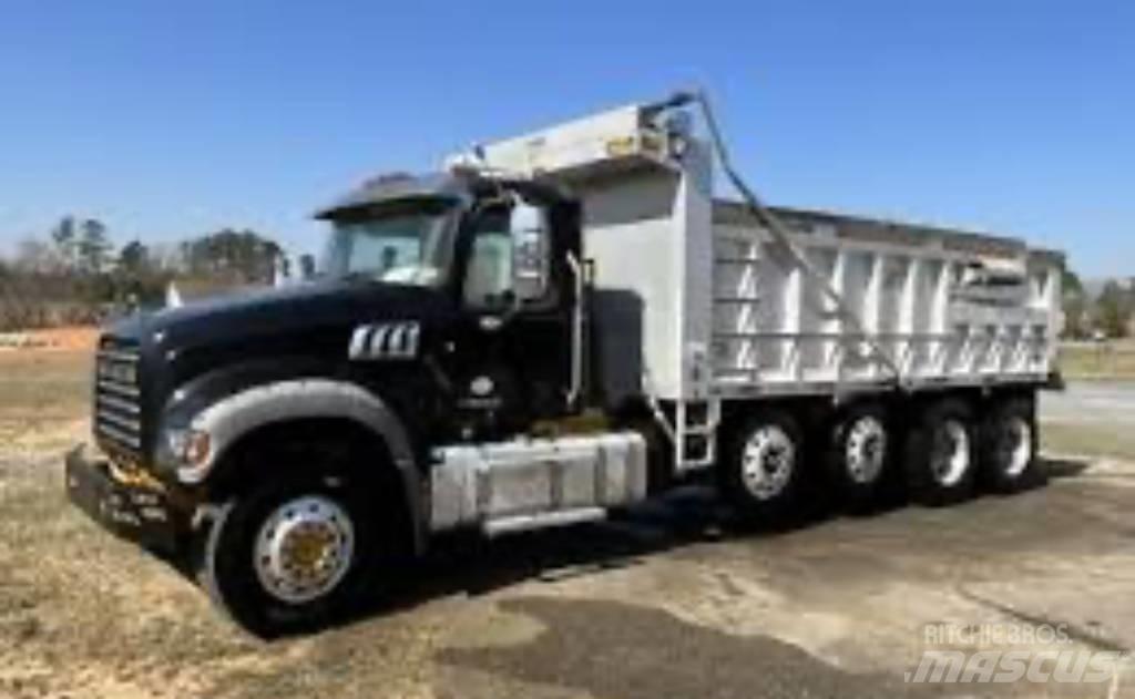 Mack GU 713 Самосвал
