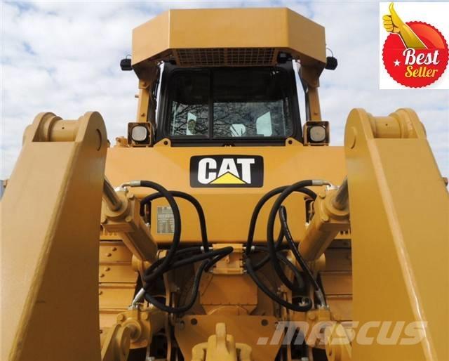 CAT D 7 R Верижни булдозери

