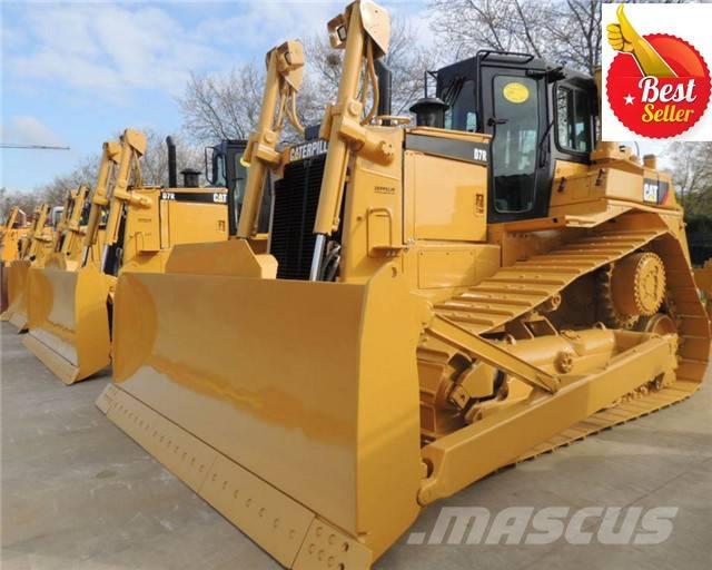 CAT D 7 R Верижни булдозери
