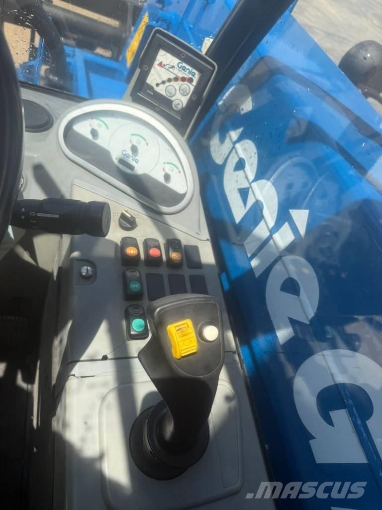 Genie GTH 2506 Телескопични товарачи