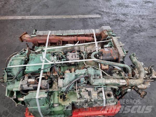 Volvo DH12D Двигатели