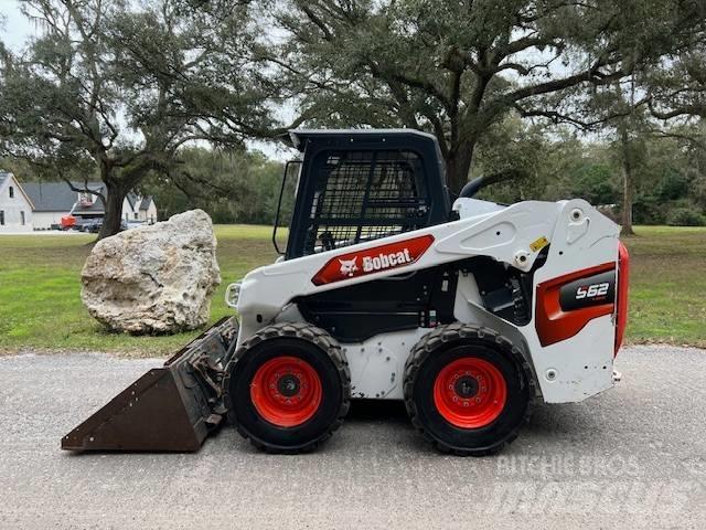 Bobcat S 62 Мини товарачи
