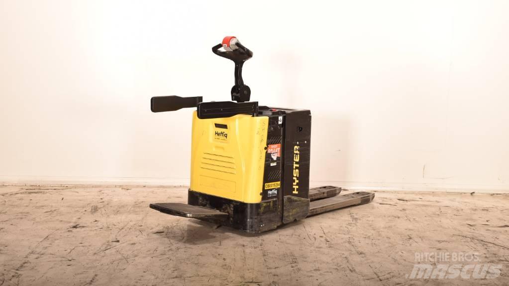 Hyster P 2.0 S Транспалетни колички с платформи