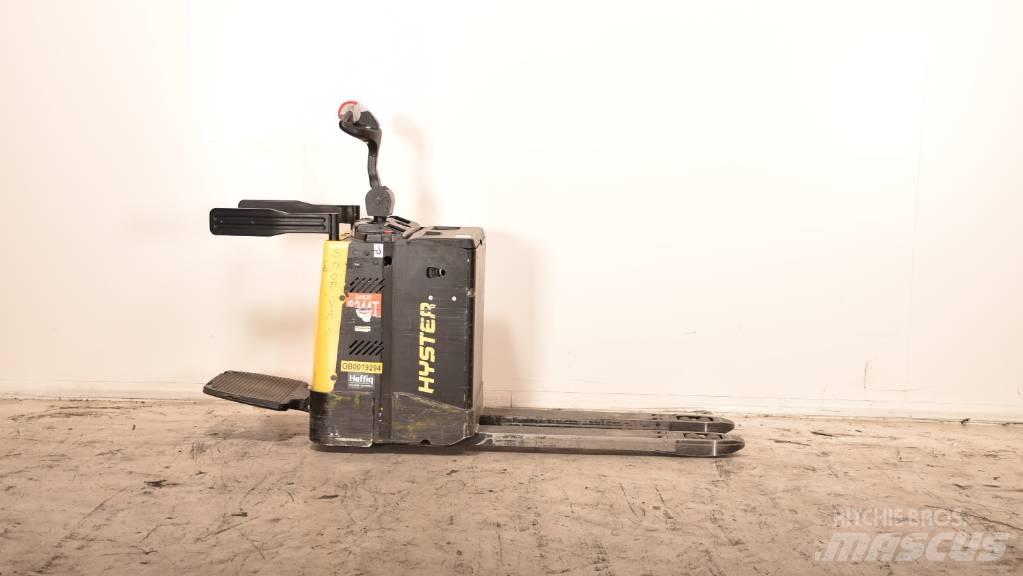 Hyster P 2.0 S Транспалетни колички с платформи
