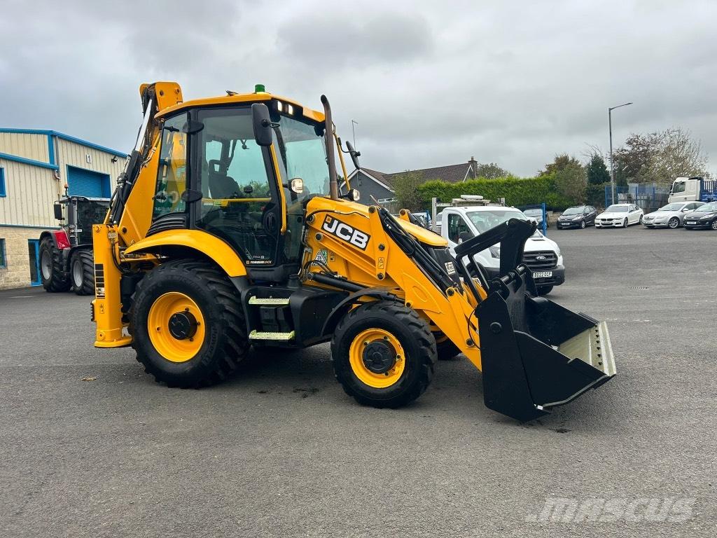 JCB 3CX 81kW / 108 BHP Товарач със заден ексватор