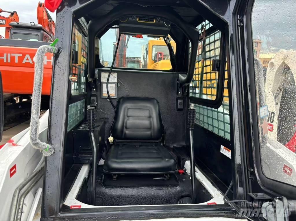 Bobcat S 160 Мини товарачи
