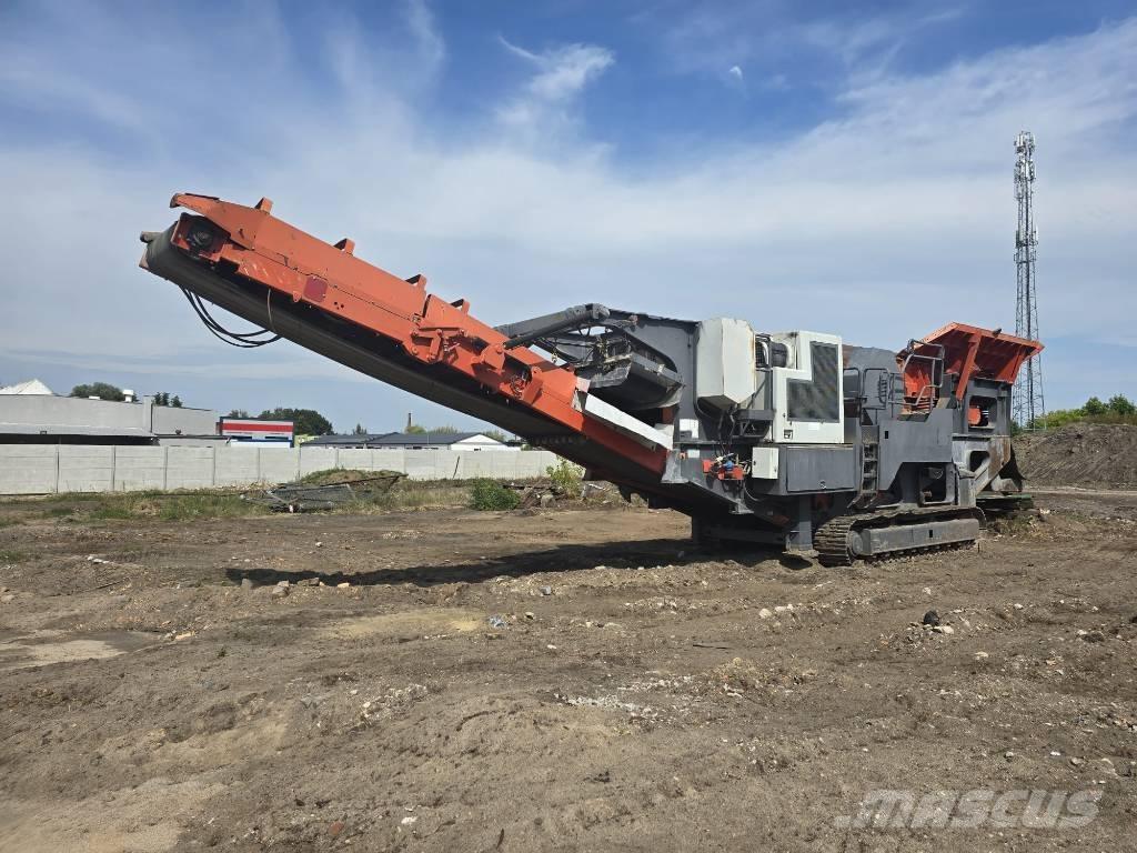 Sandvik QJ 341 Мобилни трошачки
