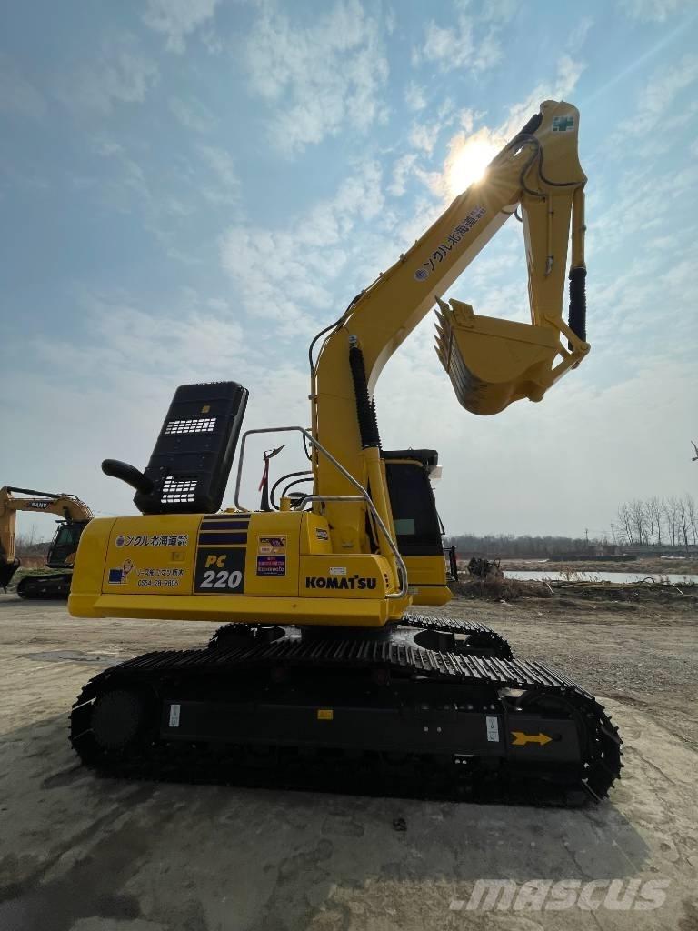Komatsu PC220-8 Верижен екскаватор