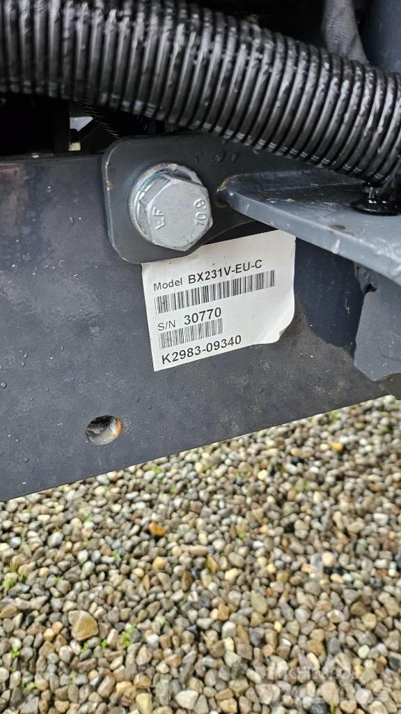 Kubota BX 231 D-C Компактни трактори