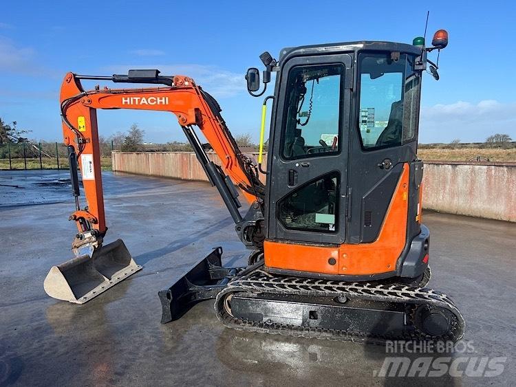 Hitachi ZX33-5CLR Мини екскаватори < 7 т