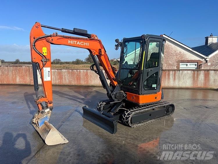 Hitachi ZX33-5CLR Мини екскаватори < 7 т