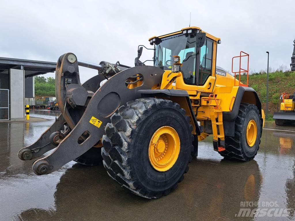 Volvo L 260 H Колесни товарачи