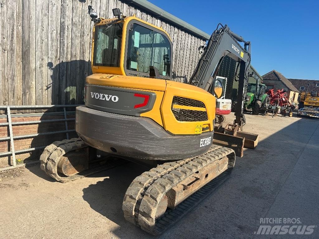 Volvo EC 88 Средни екскаватори 7т - 12т
