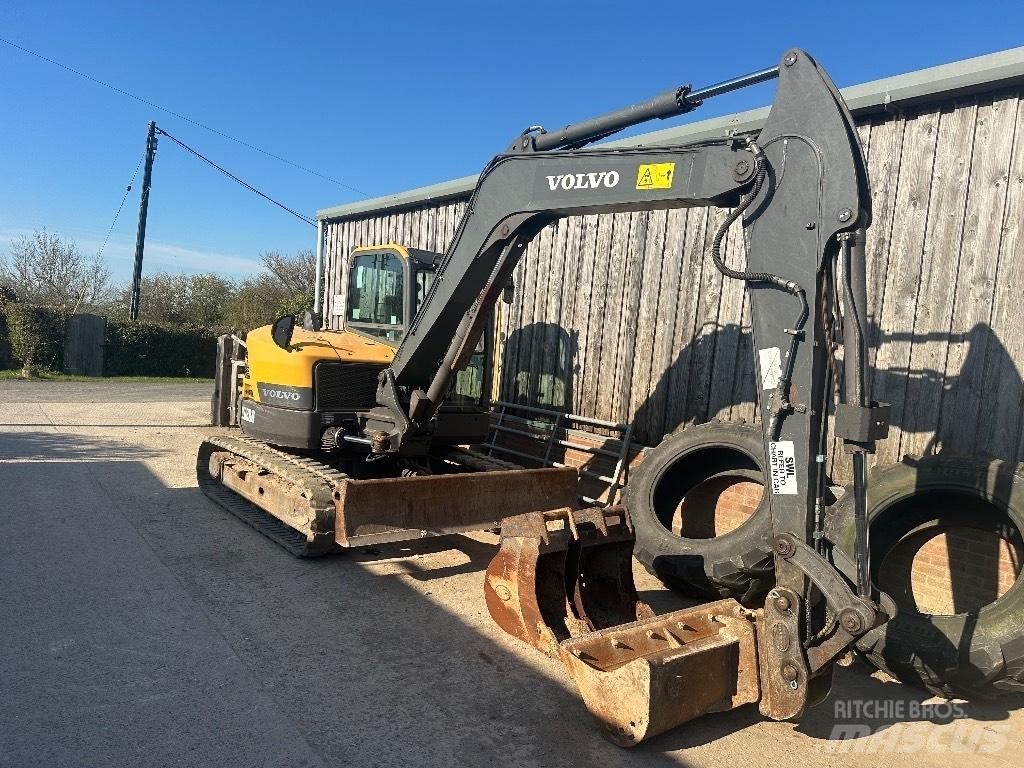 Volvo EC 88 Средни екскаватори 7т - 12т