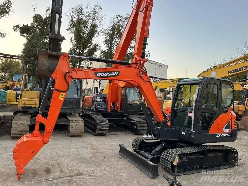 Doosan DX60-9C Мини екскаватори < 7 т
