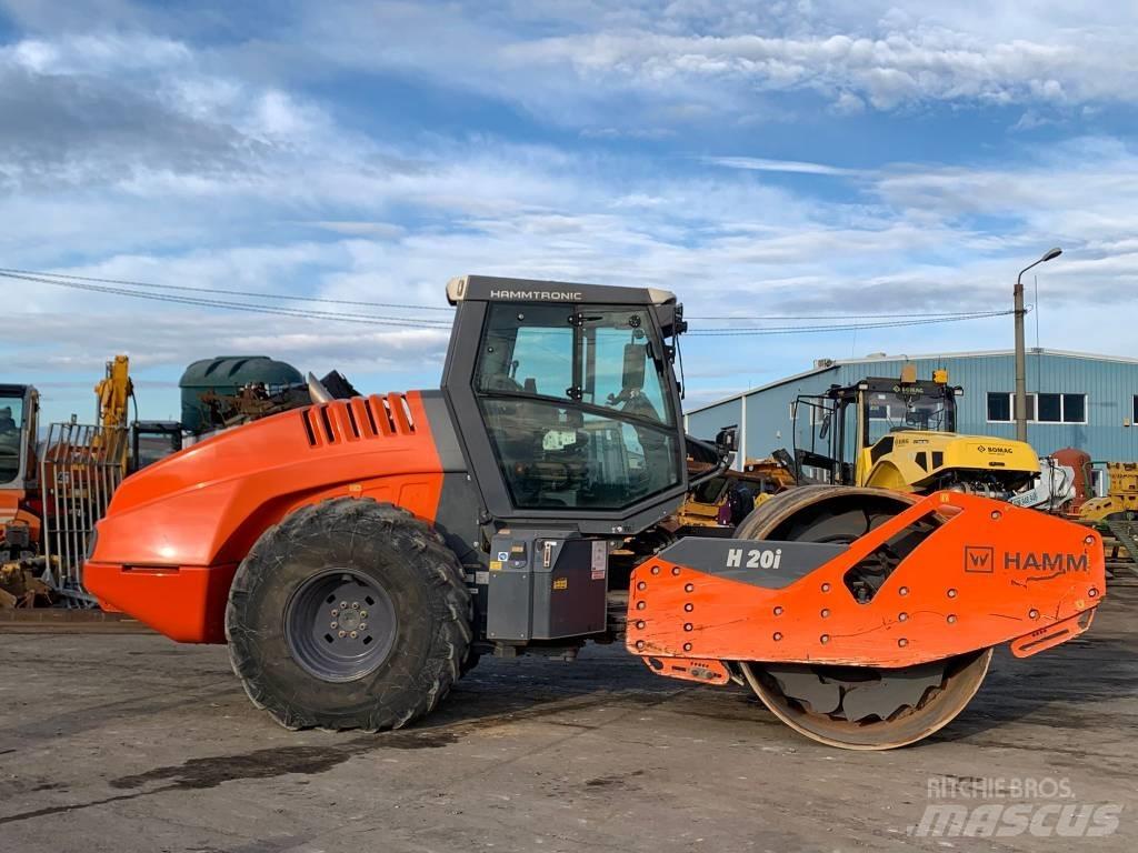 Hamm H20 i Еднобарабанни ролки
