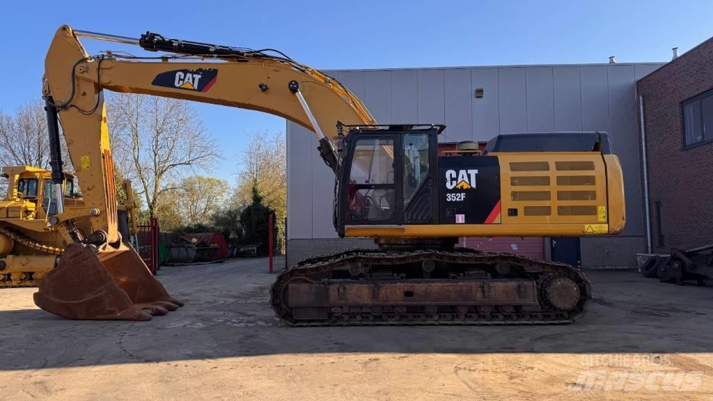 CAT 352 F Верижен екскаватор