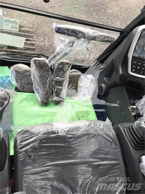 Hyundai HX300L Верижен екскаватор