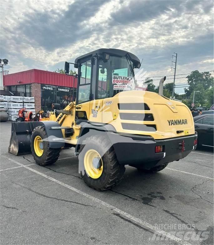 Yanmar V12 Колесни товарачи